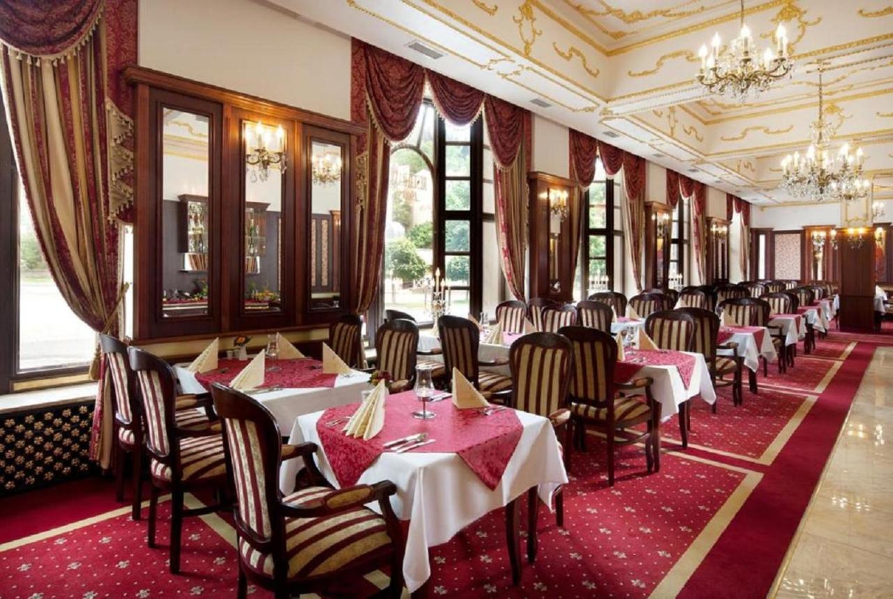 Hotel Excelsior Mariánské Lázně Exteriör bild